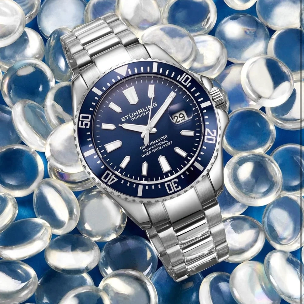 Stuhrling Original Blue and Silver Dive Watch - Picture 4 of 13